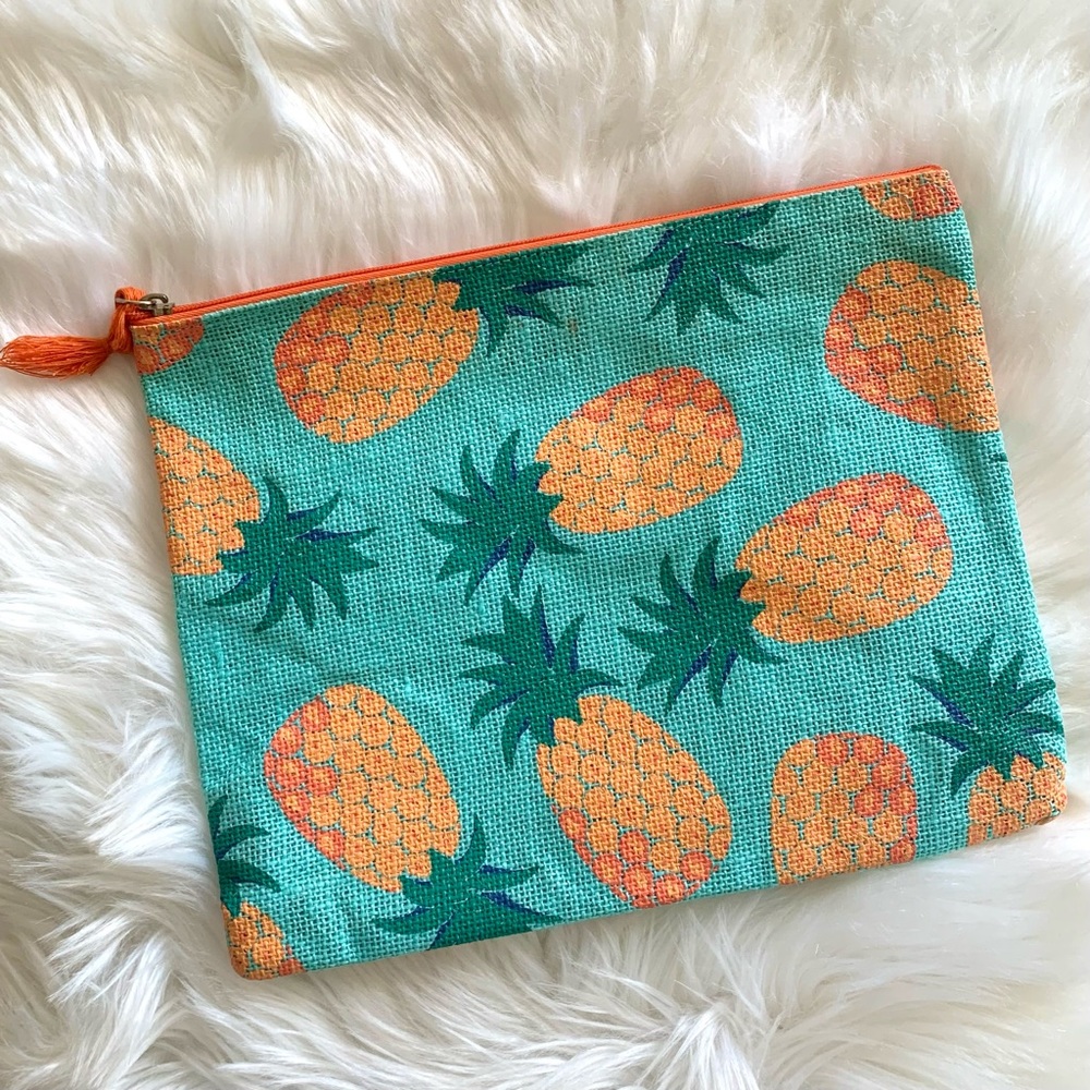 Tablet Case / Cosmetic Bag